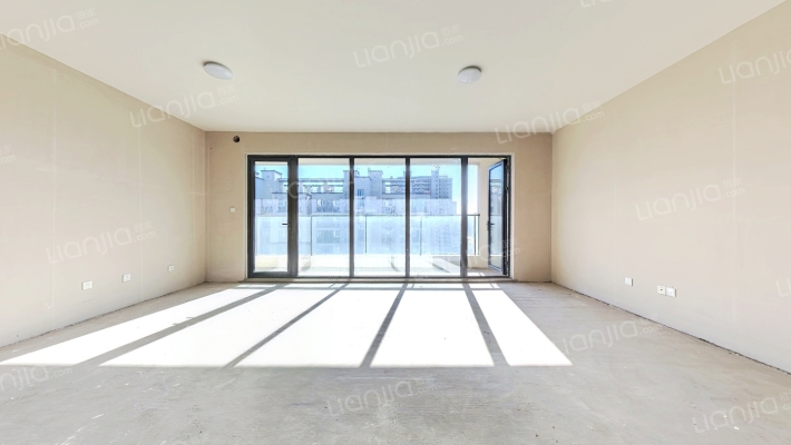 西发融信缦山兰庭一期二手房实景图