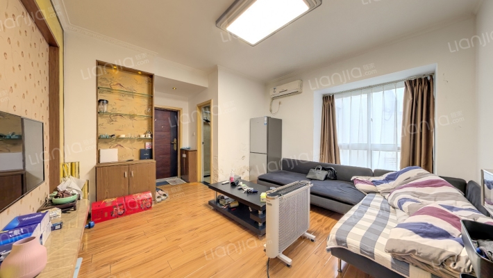 顺江锦苑二手房实景图