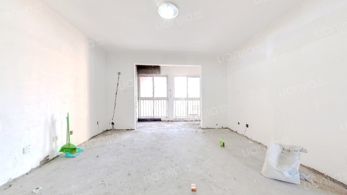 金旅城二手房实景图