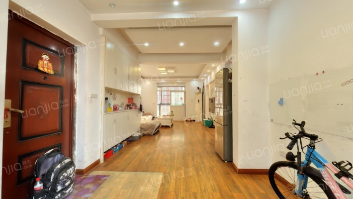 中央名都二手房实景图