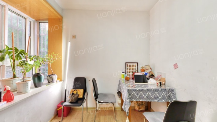 芳庭潘园二手房实景图