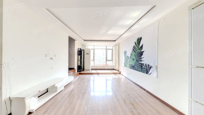 华贸城二手房实景图