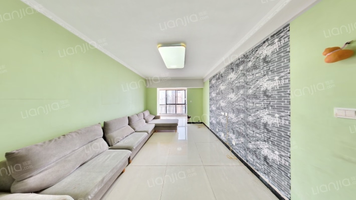 御笔华府二手房实景图