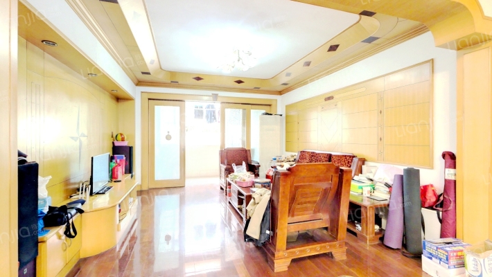 育秀园二手房实景图