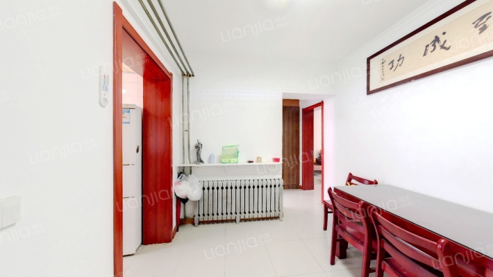 济泺路116号二手房实景图