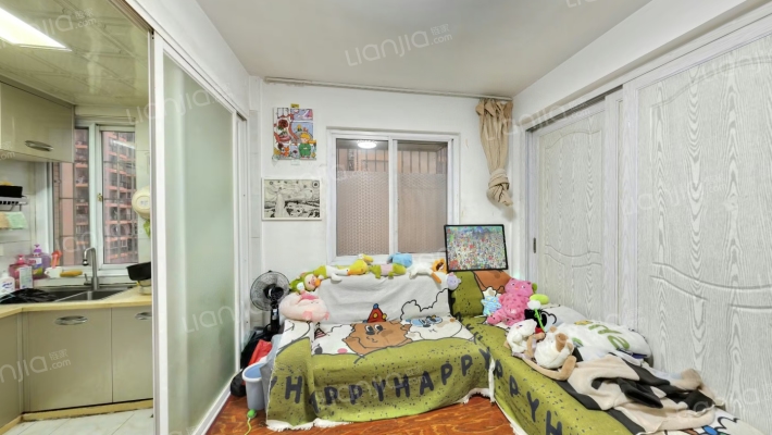 东山新苑一区二手房实景图