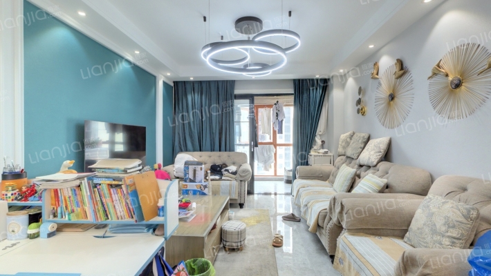 中亿宝第二手房实景图