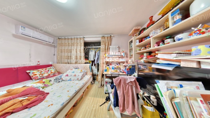 万润风景二手房实景图