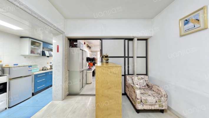 蓝色快线二手房实景图