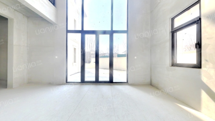 珑湖丽宫二手房实景图