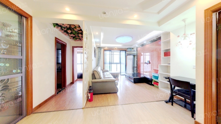 阳光水世界五期二手房实景图