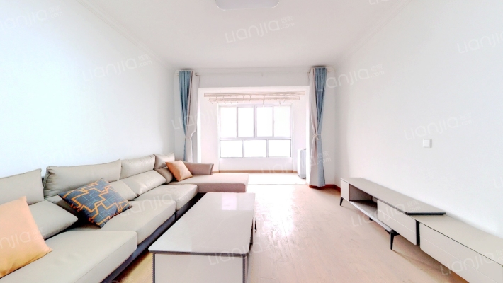 玖隆花苑二手房实景图