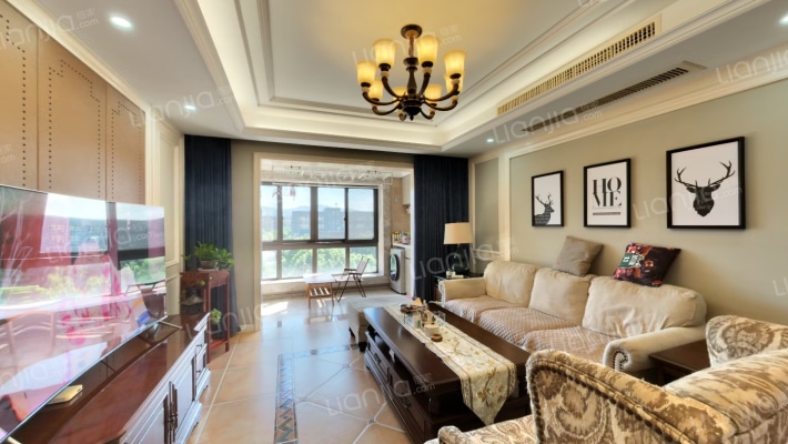 蓝山花园二手房实景图