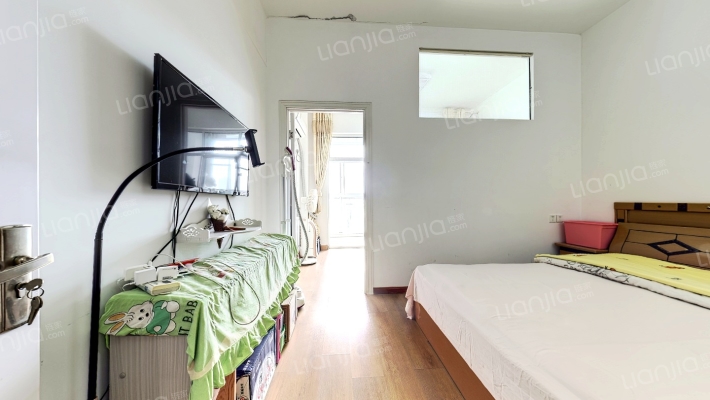 缤纷亚洲二手房实景图