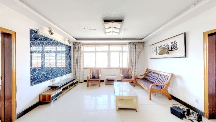 依泉雅苑东区二手房实景图