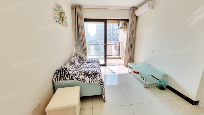 越亚天赐良园二手房实景图