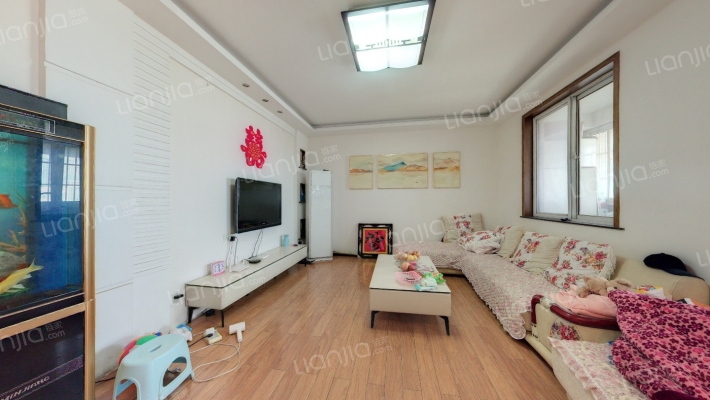 名仕雅苑二手房实景图