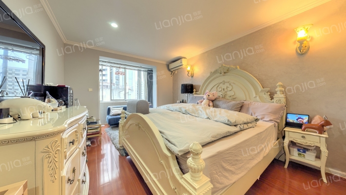 仙蓉花苑二手房实景图