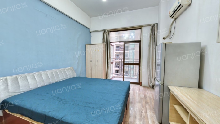 泰华领域二手房实景图