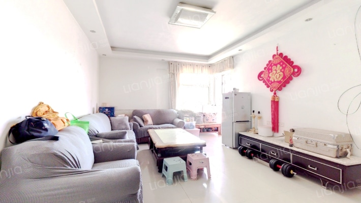 中豪华厦二手房实景图