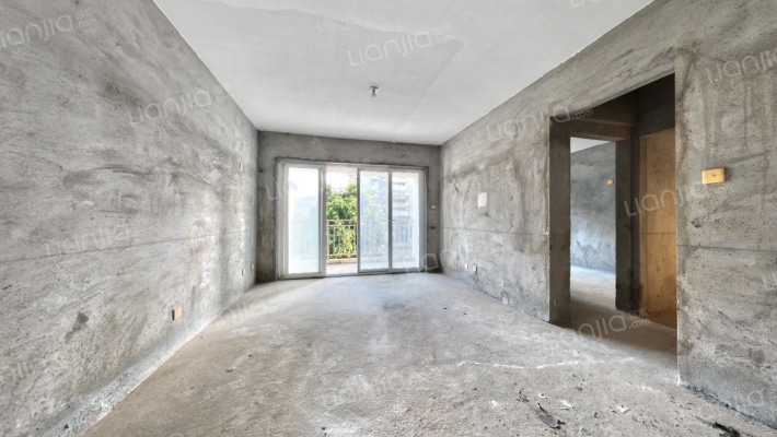 峰景湾二手房实景图