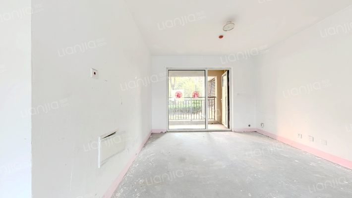 海尔悦湖兰庭三期二手房实景图