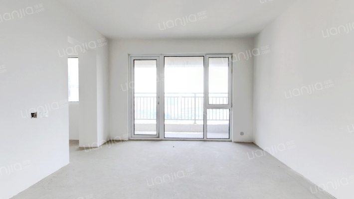 碧桂园翡翠城二手房实景图