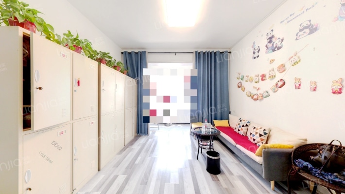 绿地IFC中央公馆二区二手房实景图