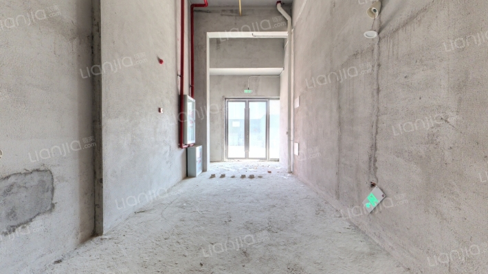 保利云上二手房实景图