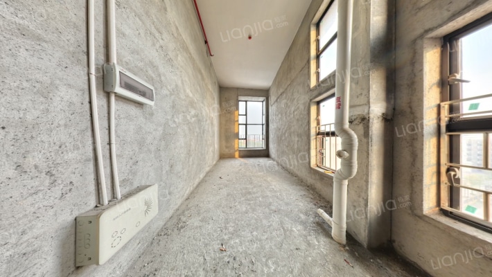 鸿伟玖珑楼二手房实景图