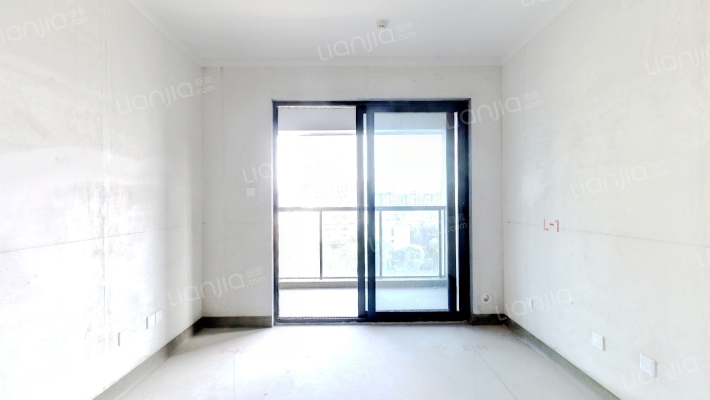 华发峰荟荟天府二手房实景图