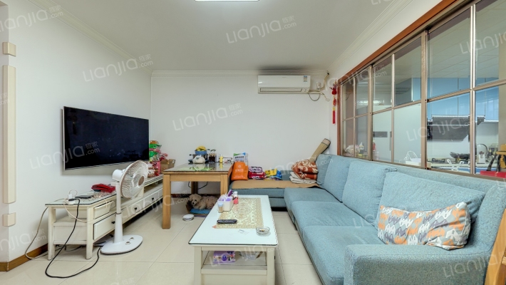 龙臣公寓二手房实景图