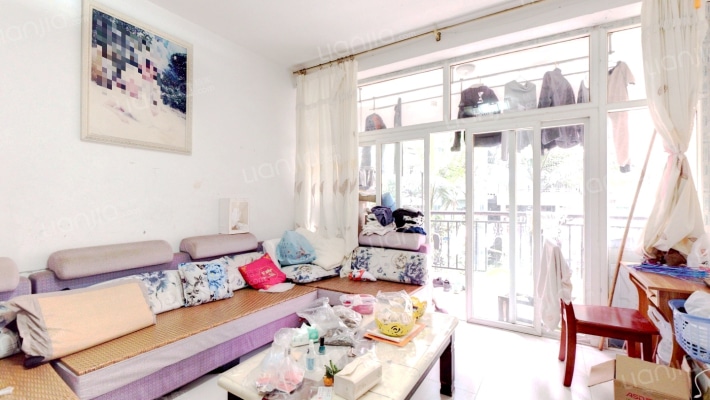 海德春洪小区二手房实景图