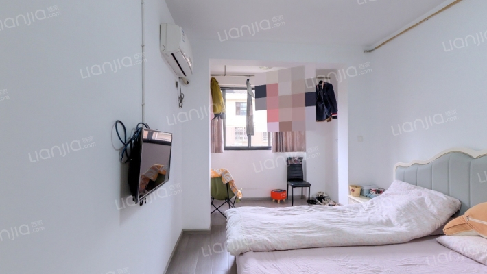 二甲新苑二手房实景图