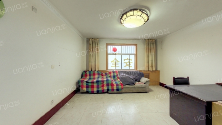 松龄东路268甲1号二手房实景图