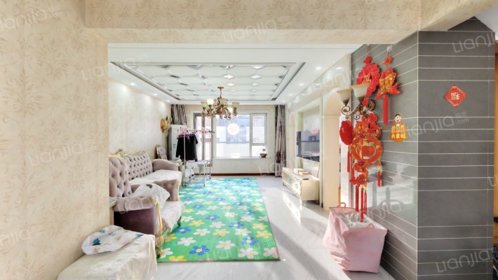 保利林语E区一期二手房实景图