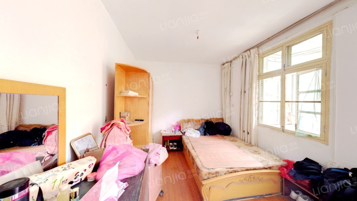 钢北新村二手房实景图