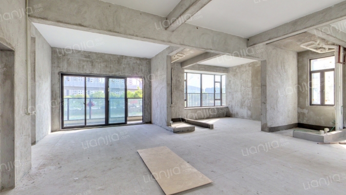 嘉润锦苑二手房实景图