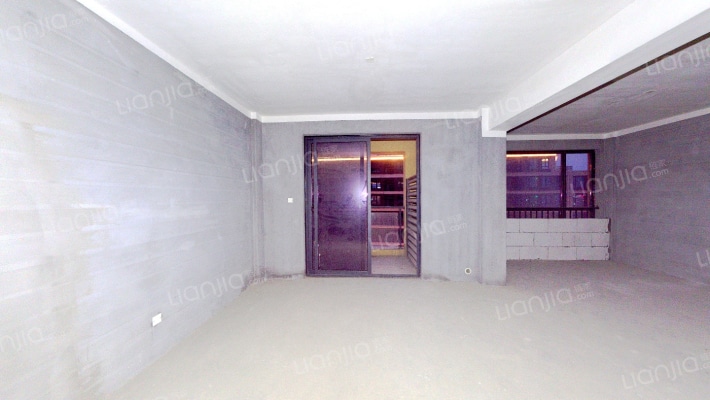 兰馨公寓二手房实景图