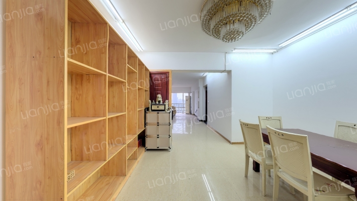 九龙大厦二手房实景图