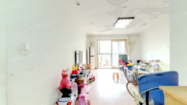 东方龙湖湾东湖苑二手房实景图