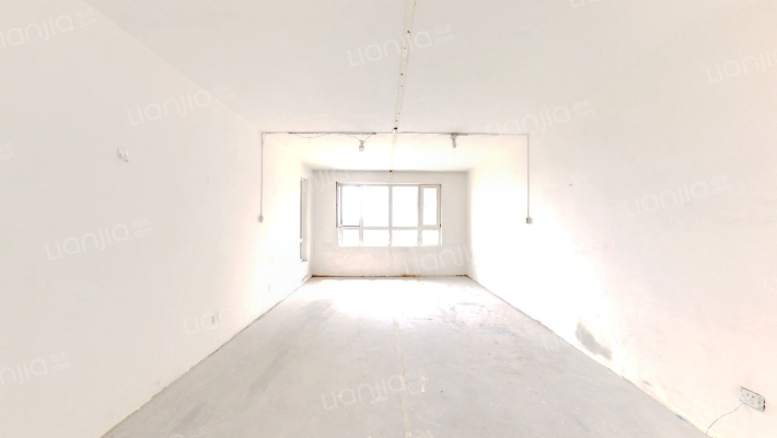 万龙丽水湾二手房实景图