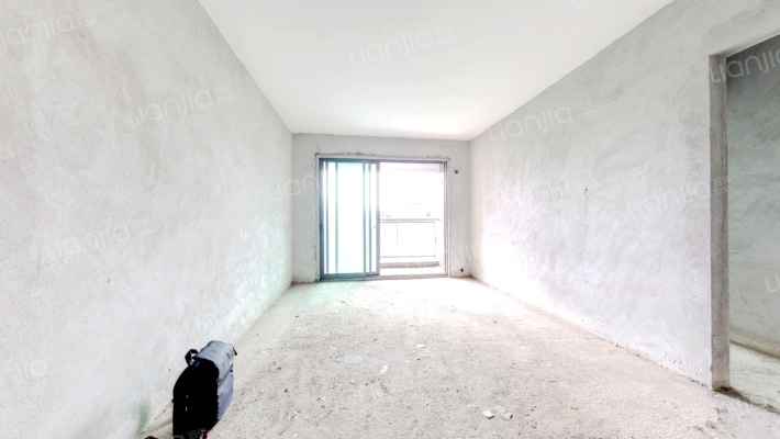 海伦堡六期二手房实景图