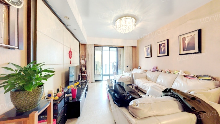 蓝光云鼎二手房实景图