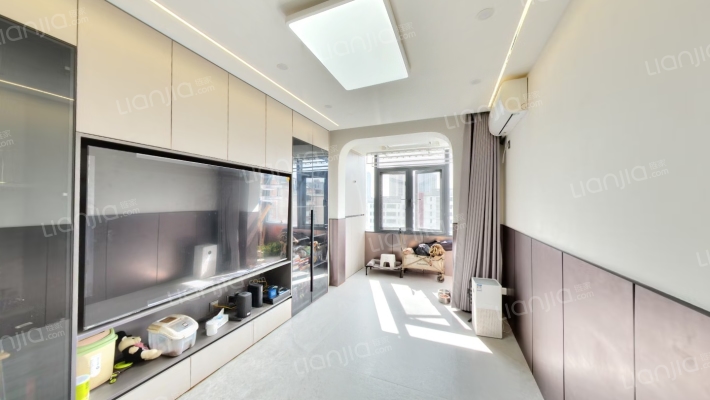 绒庄新村二手房实景图