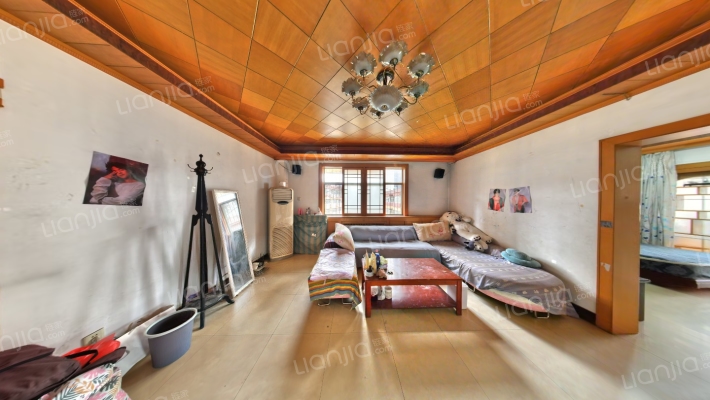 丁白村家属院二手房实景图