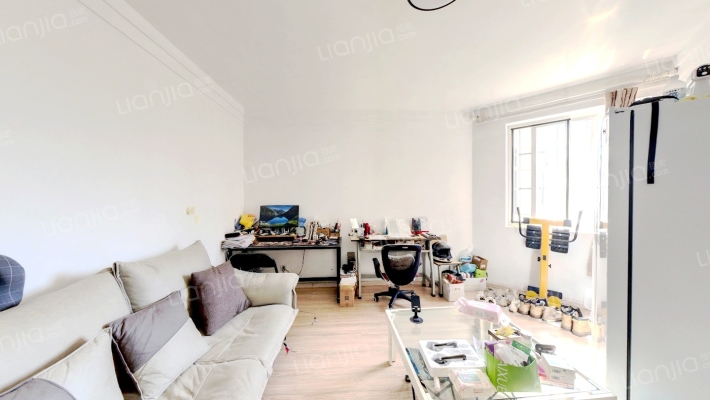 西华小区春怡里二手房实景图