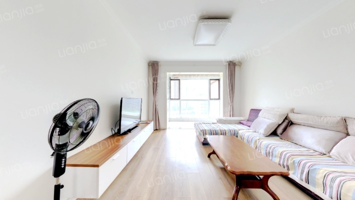 悦湖兰庭二手房实景图