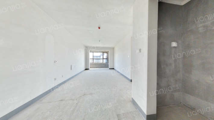 长清世茂广场云清府二手房实景图