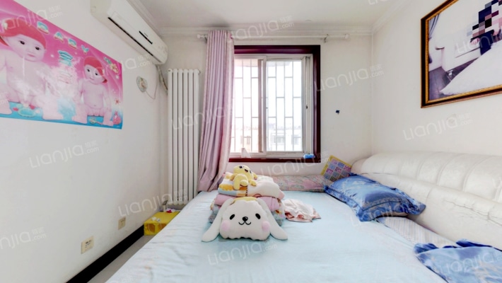 圣地花园二手房实景图